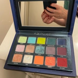 Kaleidos Club Nebula Eyeshadow Palette